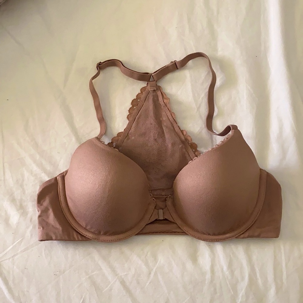 Never used! VS Racerback Demi 🌷